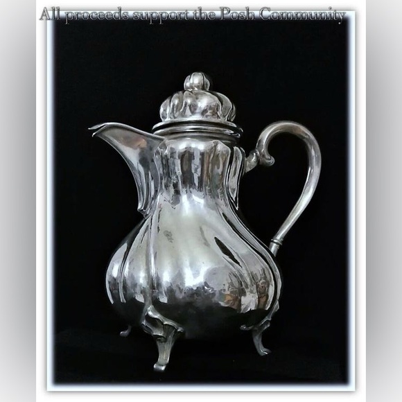 The Hannow Silver Company Primrose Plate Silver Coffee/ Teapot - Picture 2 of 9